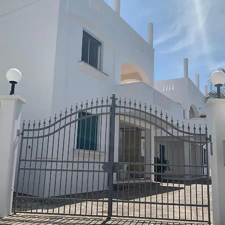 Casa Leuca 아파트